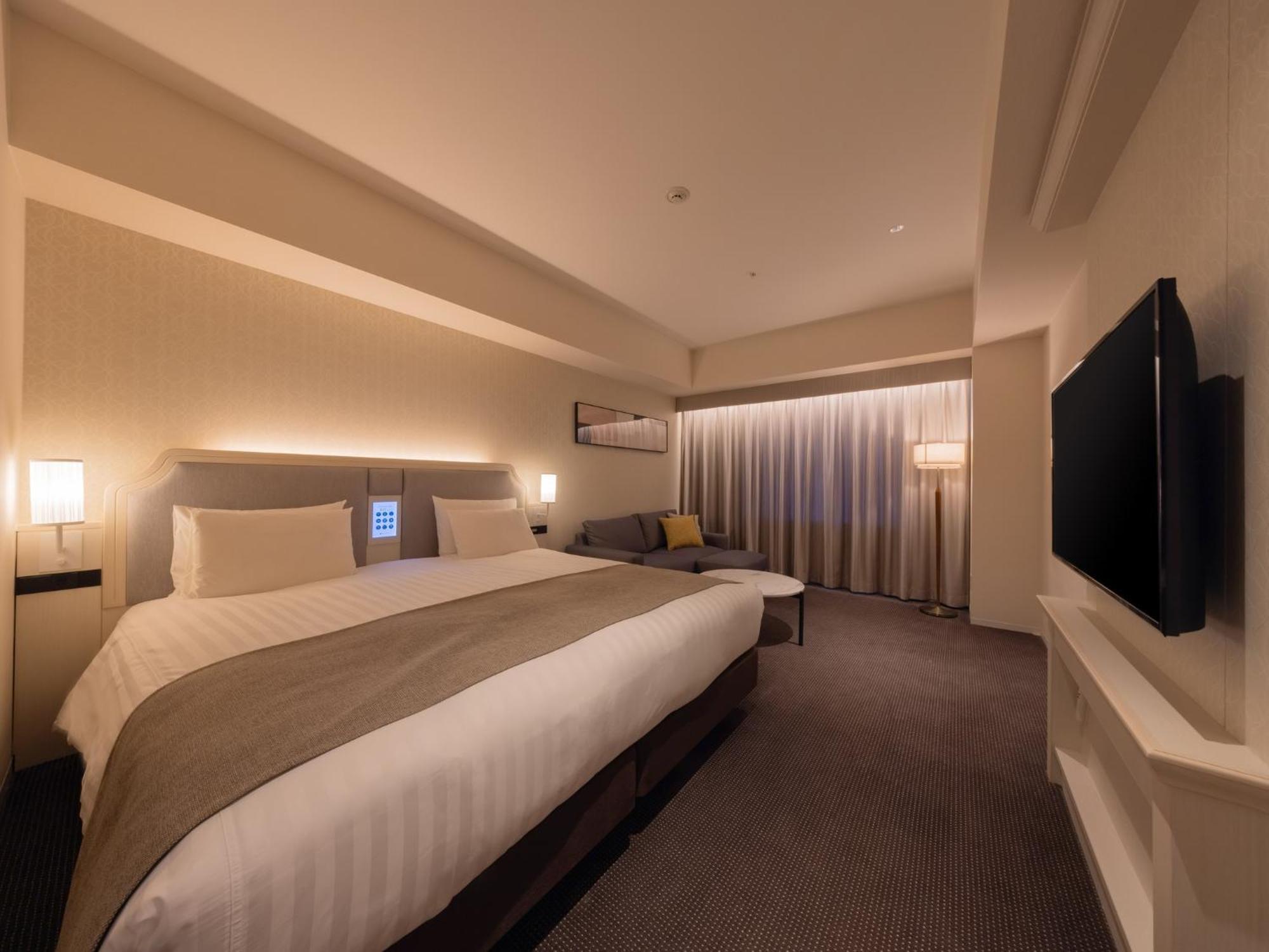 Liber Hotel Osaka Buitenkant foto